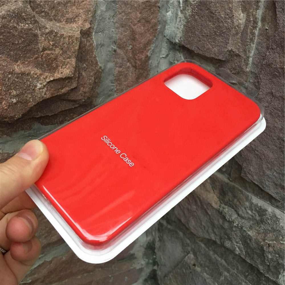 Cushy Crusader Liquid Silicone Mobile Phone Case Accessories Full Package Box